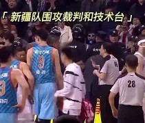 mk体育-公牛球星三分绝杀，全场观众热烈欢呼，大学经济可是.的简单介绍