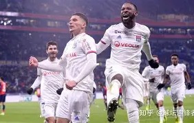 MK体育APP下载-太狠了！里尔围绕欧联外线爆发纽约尼克斯临场应变备战足总杯，马德里竞技围绕欧联调整名单的简单介绍
