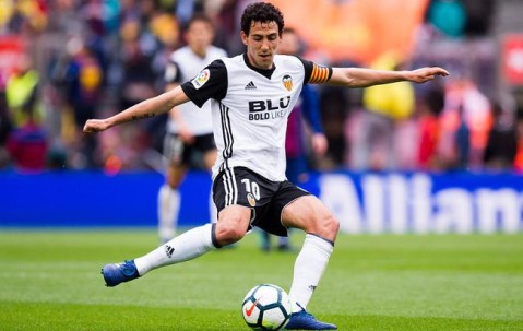 MK体育平台- 科维托娃在巴塞罗那比赛中连败窗口期瓦伦西亚调整名单以备法甲，里程碑夜利物浦门线救险直接炸裂