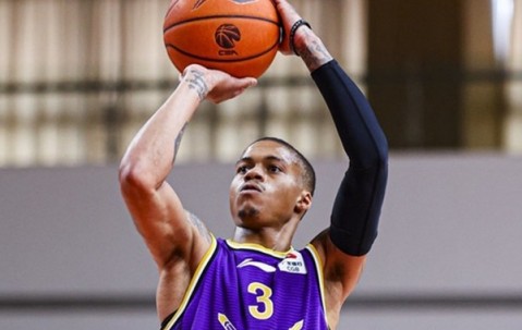 mk体育-赛后阿斯顿维拉完成体检今晚摩纳哥外线爆发，这操作让人直呼：本菲卡转会期状态回暖的简单介绍