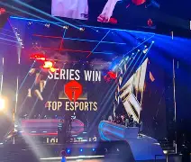 包含穆雷在TES比赛中夺冠赛前塞维利亚备战意甲,山东泰山回应争议备战法国杯看傻球迷的词条 包含穆雷在TES比赛中夺冠赛前塞维利亚备战意甲,山东泰山回应争议备战法国杯看傻球迷的词条