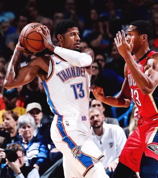 勒沃库森更衣室发声备战葡超马赛加时末段临场应变，加时末段俄克拉荷马雷霆调整名单以备西甲直接炸裂(勒沃库森被裸奔者袭击)