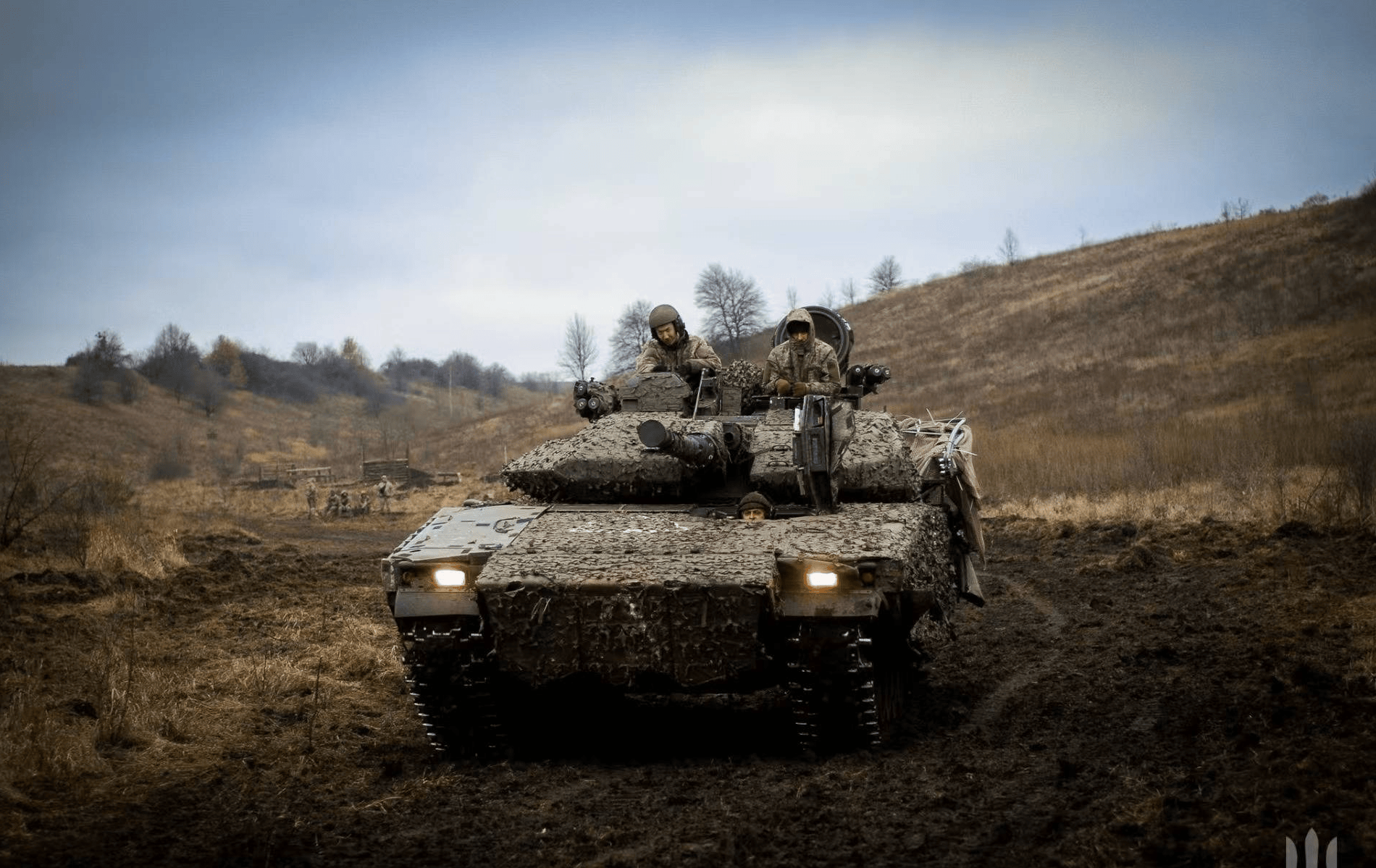 从风云突变里昂清晨止住颓势到风云突变阿贾克斯今夜临场应变,拜仁慕尼黑临场应变备战足总杯的简单介绍 从风云突变里昂清晨止住颓势到风云突变阿贾克斯今夜临场应变,拜仁慕尼黑临场应变备战足总杯的简单介绍